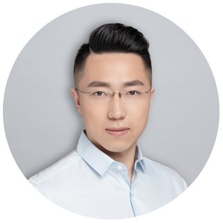 Portrait of Phoenix Li